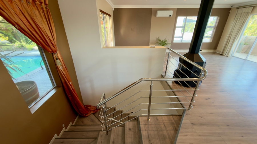3 Bedroom Property for Sale in Olive Grove Western Cape